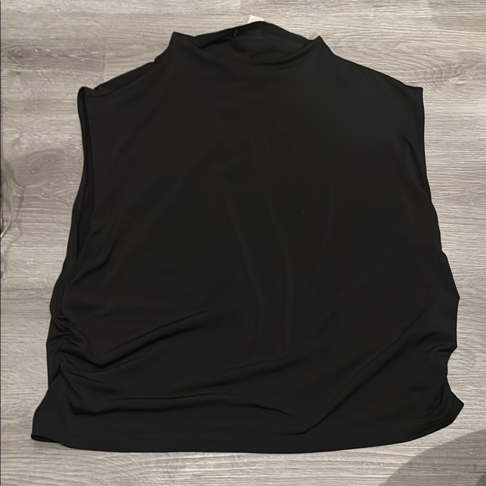 H&M Black Sleeveless Crop Top